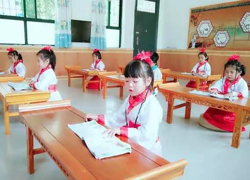 幼儿园加盟哪家好？至德国学幼儿园怎么样？