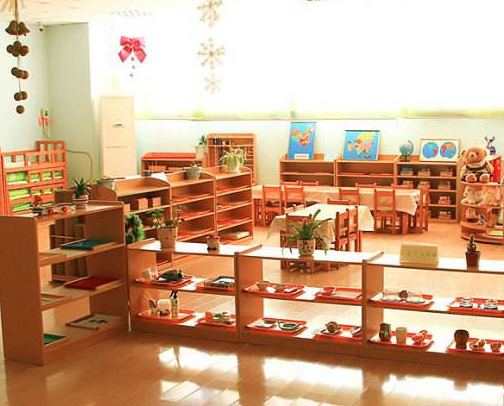 怎么加盟蒙特梭利幼儿园？