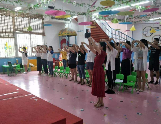 至德国学幼儿园加盟费用是多少？