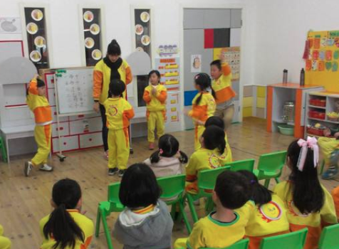 三之三幼儿园加盟费多少？