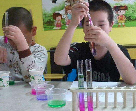 小牛顿科学实验如何加盟？