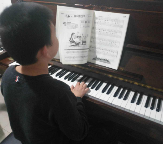 起跑线艺术培训中心加盟费用是多少呢？