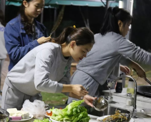 跨世纪幼儿园加盟支持有哪些呢？