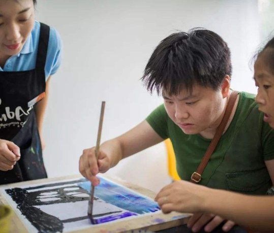 画香笔香加盟优势有哪些呢？