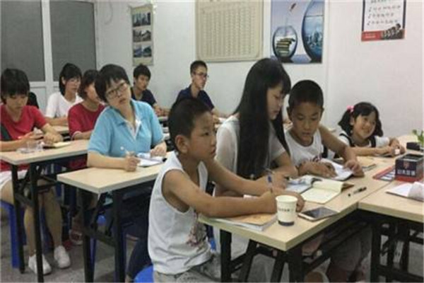 童芽学堂加盟赚钱吗？