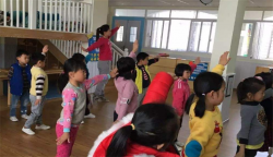 亿童教育加盟费多少？