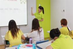 易道手脑速算加盟电话是什么？