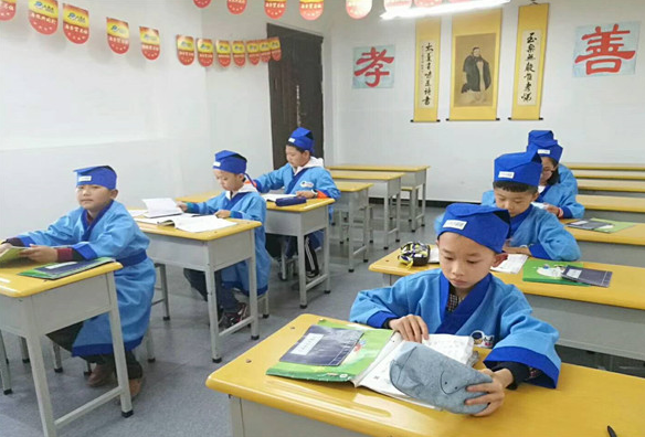 小夫子少儿国学加盟费多少钱？