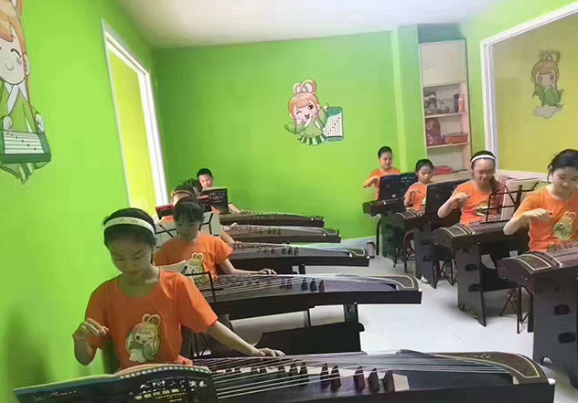 筝天下加盟费多少钱？