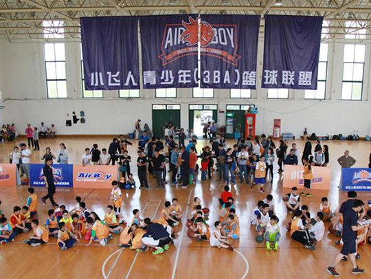广厦小飞人篮球俱乐部加盟费多少？