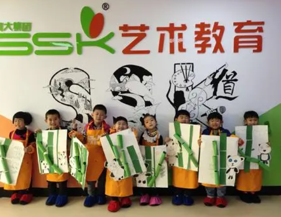 ssk艺术教育加盟大概多少钱？