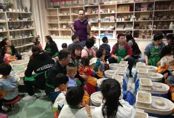 开个儿童陶艺店怎么样？