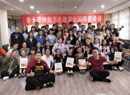 北京睿卡教育加盟多少钱？
