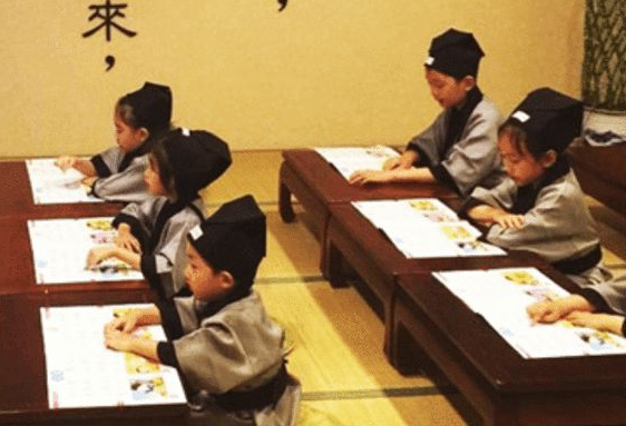 办小夫子国学馆前景如何？