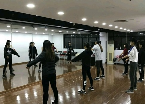 开舞蹈工作室需要什么要求？
