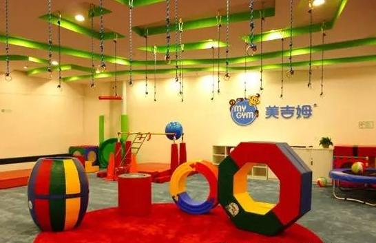 美吉姆国际早教中心如何加盟？
