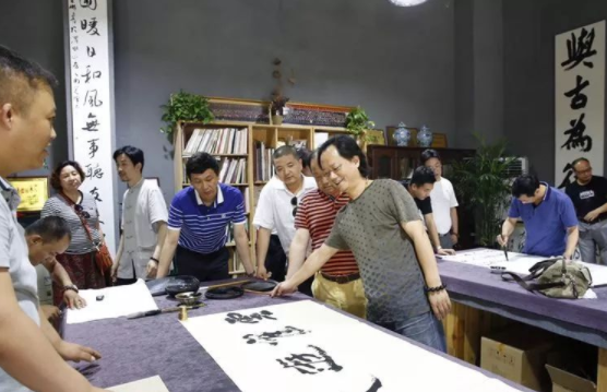 玉山书画院加盟费多少钱？