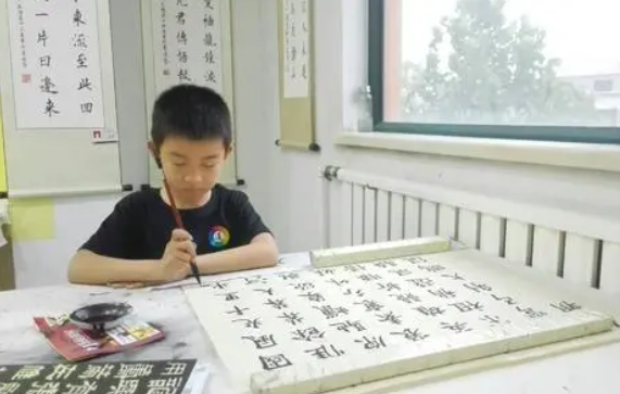 文墨斋书画培训中心加盟多少钱？