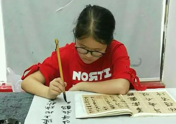 惕予书画院加盟条件是什么？