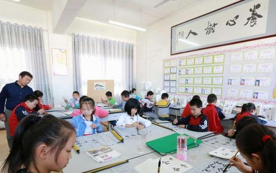 永耕书画教育加盟多少钱？