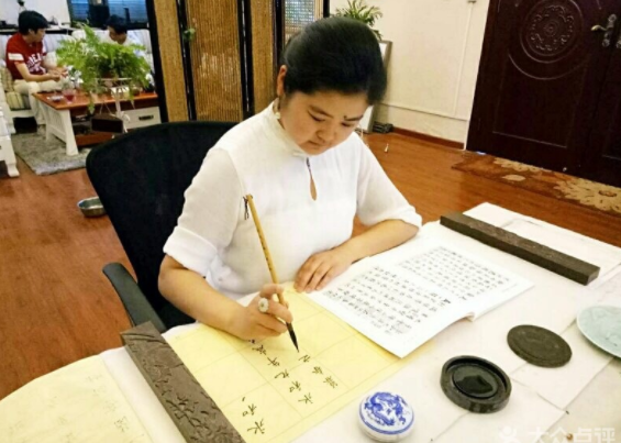 聚艺轩书画院加盟条件是什么？