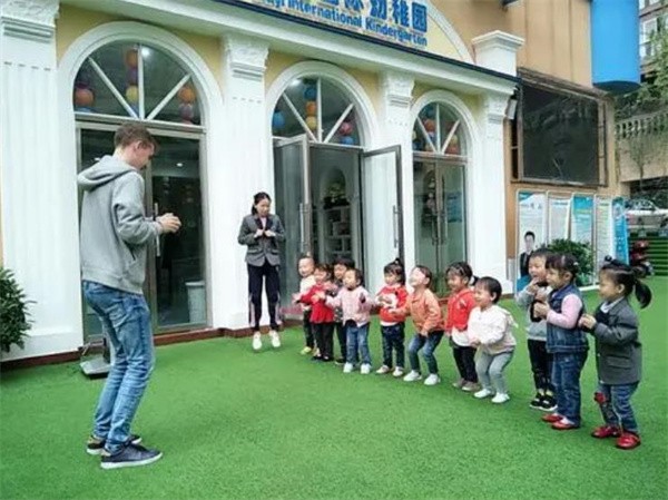六壹国际幼儿园加盟的价格是多少?