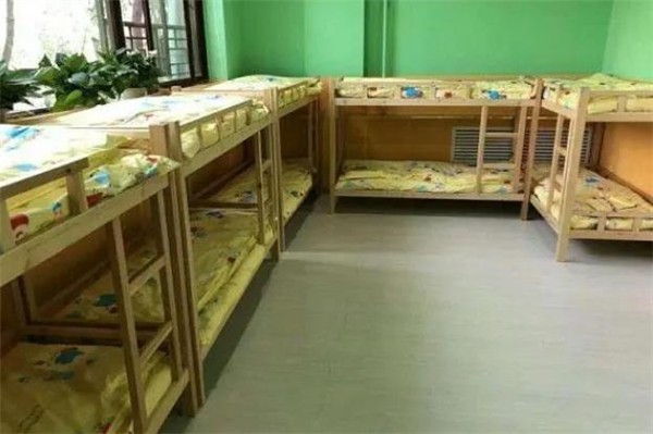 想开午托班自己没经验加盟怎么样?
