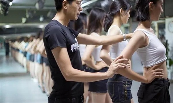 怎样开一个少儿模特培训班？