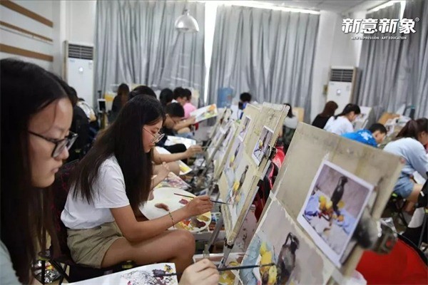 新意新象画室加盟费多少?加盟条件是什么?