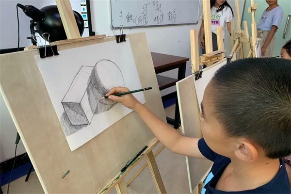 博文高端美术教育加盟电话多少?加盟条件是什么?