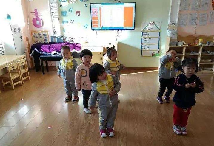 小巨人幼教 小巨人幼教