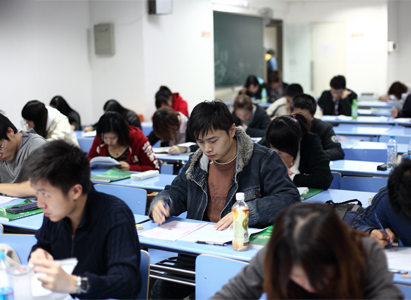 自力教育 自力教育