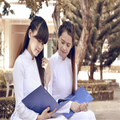 逸方女子学堂 逸方女子学堂