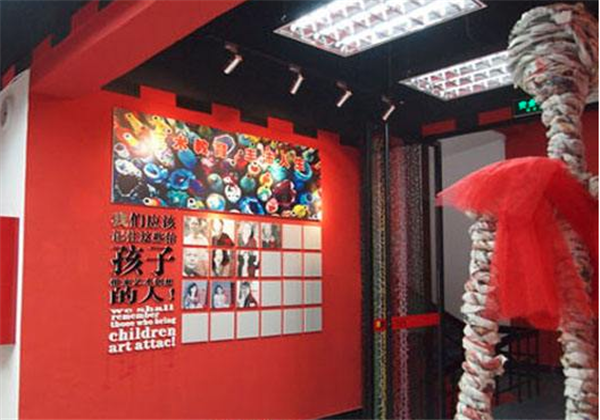 夏加尔少儿美术 夏加尔少儿美术