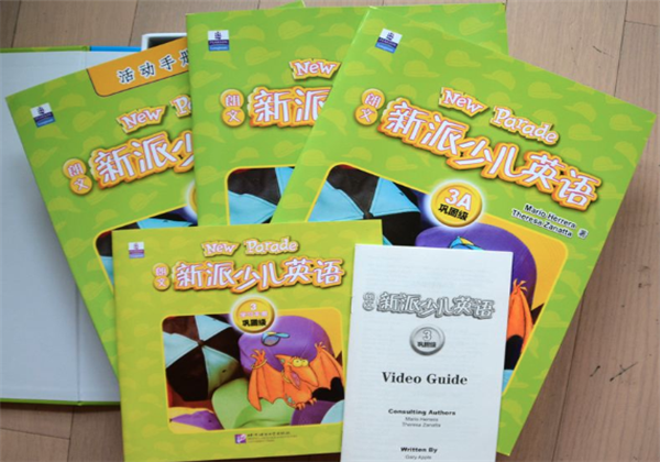 朗文新派少儿英语 朗文新派少儿英语
