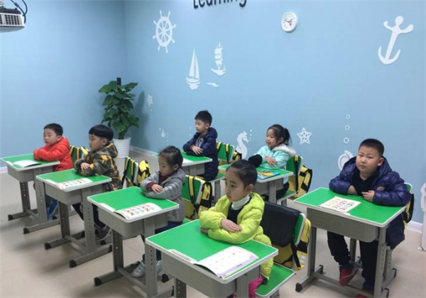 多彩糖果学习馆加盟 多彩糖果学习馆加盟