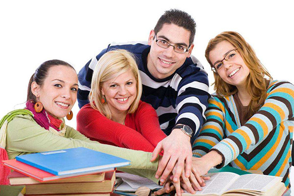 易进教育加盟