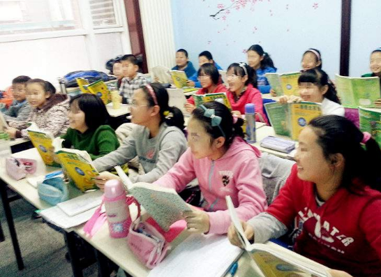 环美英语学校加盟