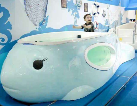 亲娃婴幼儿游泳馆加盟