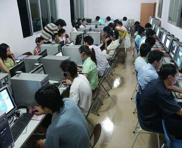 龙诚职业培训学校加盟