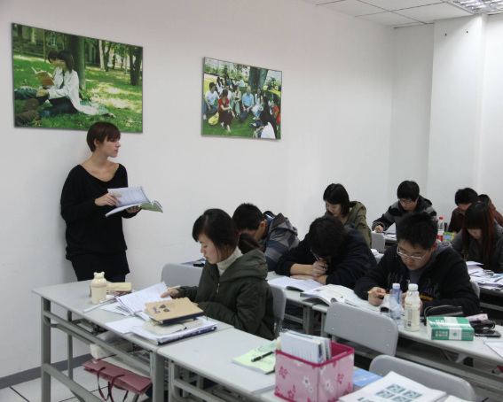 中西桥留学加盟 中西桥留学加盟
