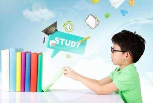 趣学少儿英语加盟