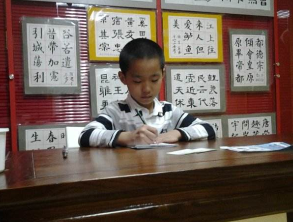 孙龙华硬笔书法加盟