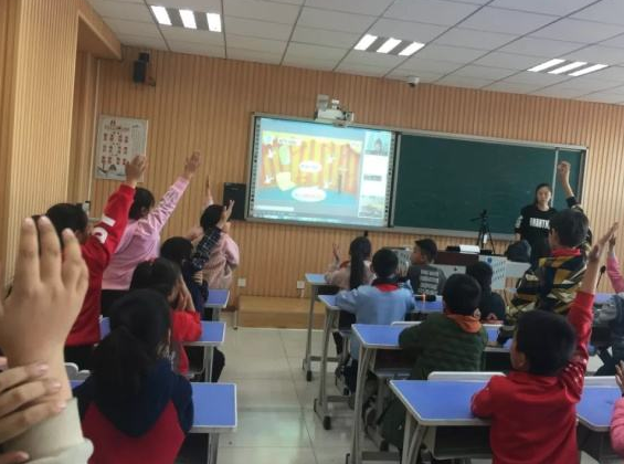 灿烂英语加盟