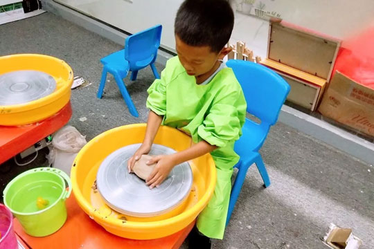 卡伦陶艺手工坊加盟