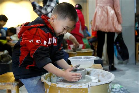 考拉童年手工陶艺加盟 考拉童年手工陶艺加盟