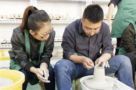 陶瓷故事手工陶艺加盟 陶瓷故事手工陶艺加盟