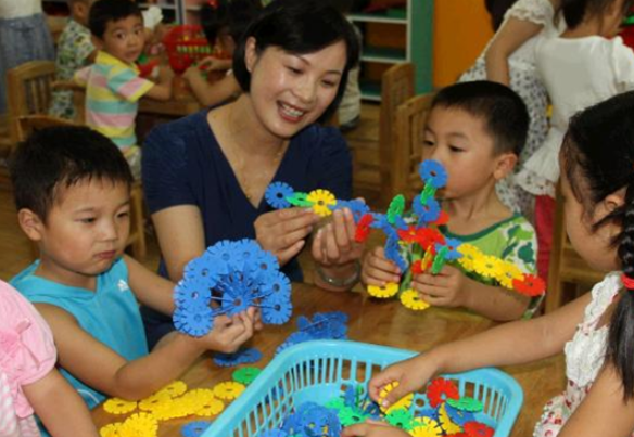 启鹿幼儿托管中心加盟 启鹿幼儿托管中心加盟