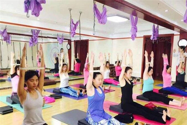 YOGALA瑜伽旅修加盟
