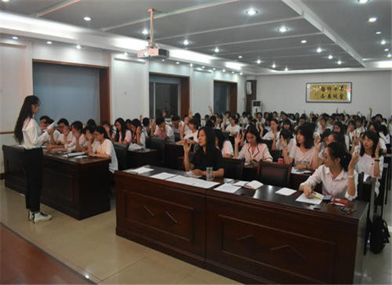 未来学院英语加盟 未来学院英语加盟